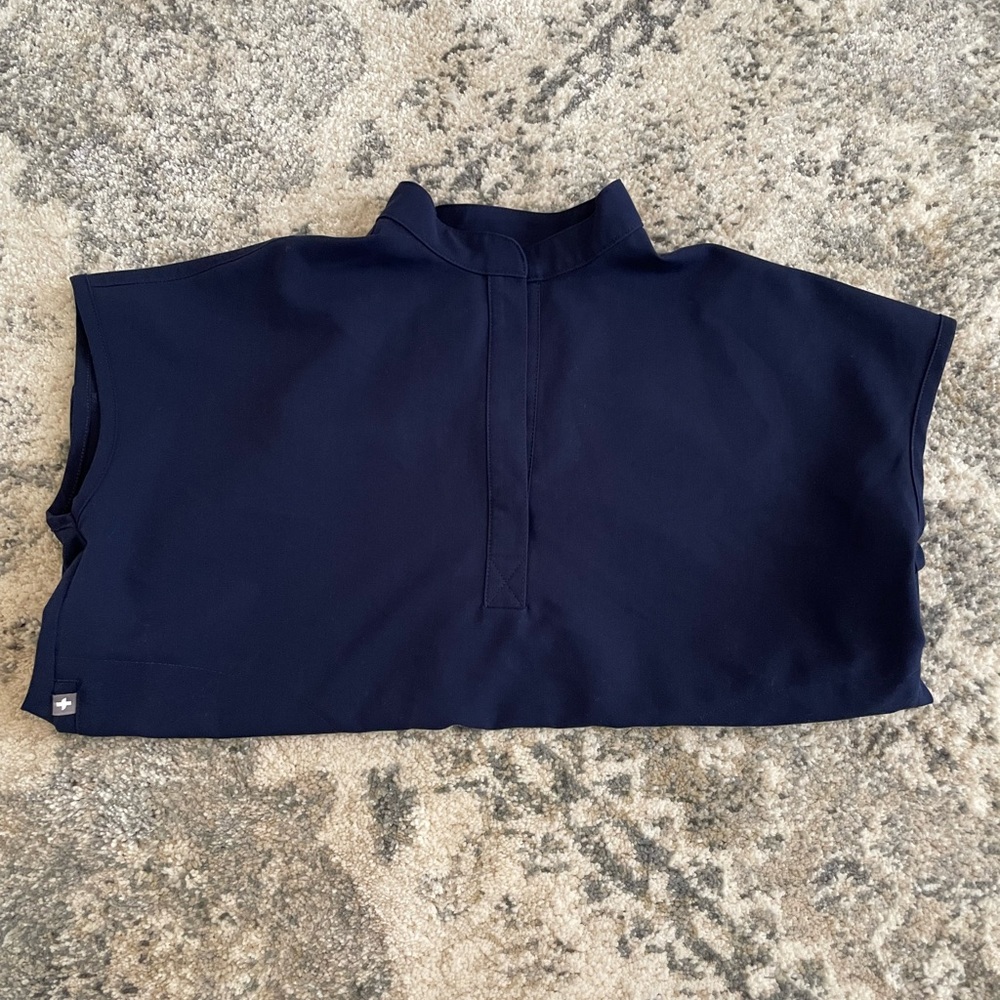 Figs Scrub Top